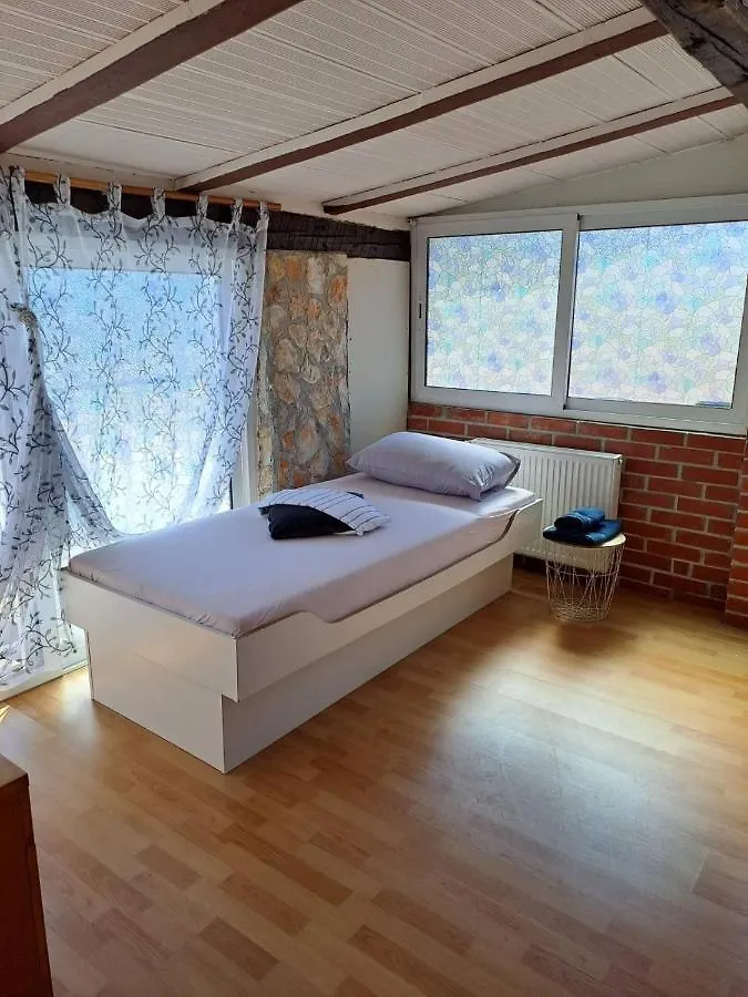 Apartment Azzuro Apartmani Pula