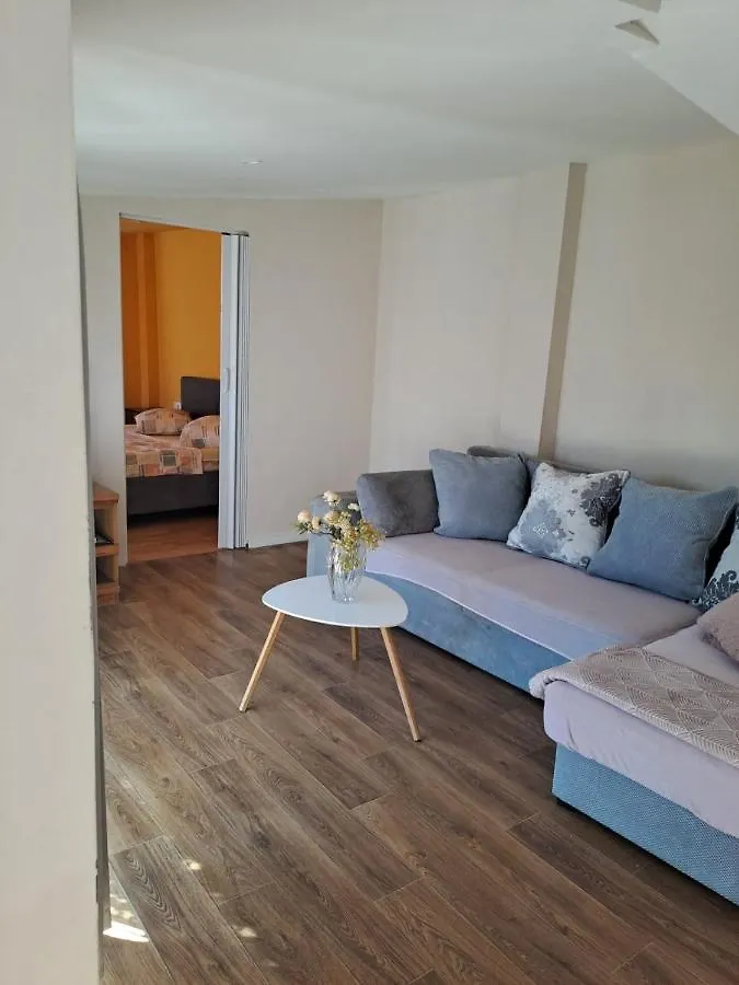 Azzuro Apartmani Pula Apartment